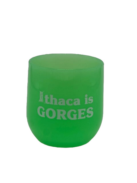 Gorges Glow Green Wine Glass